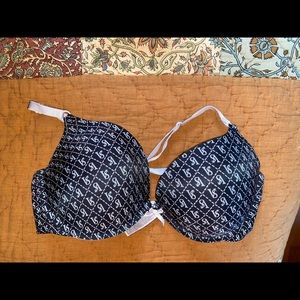 Victoria’s Secret push up bra
